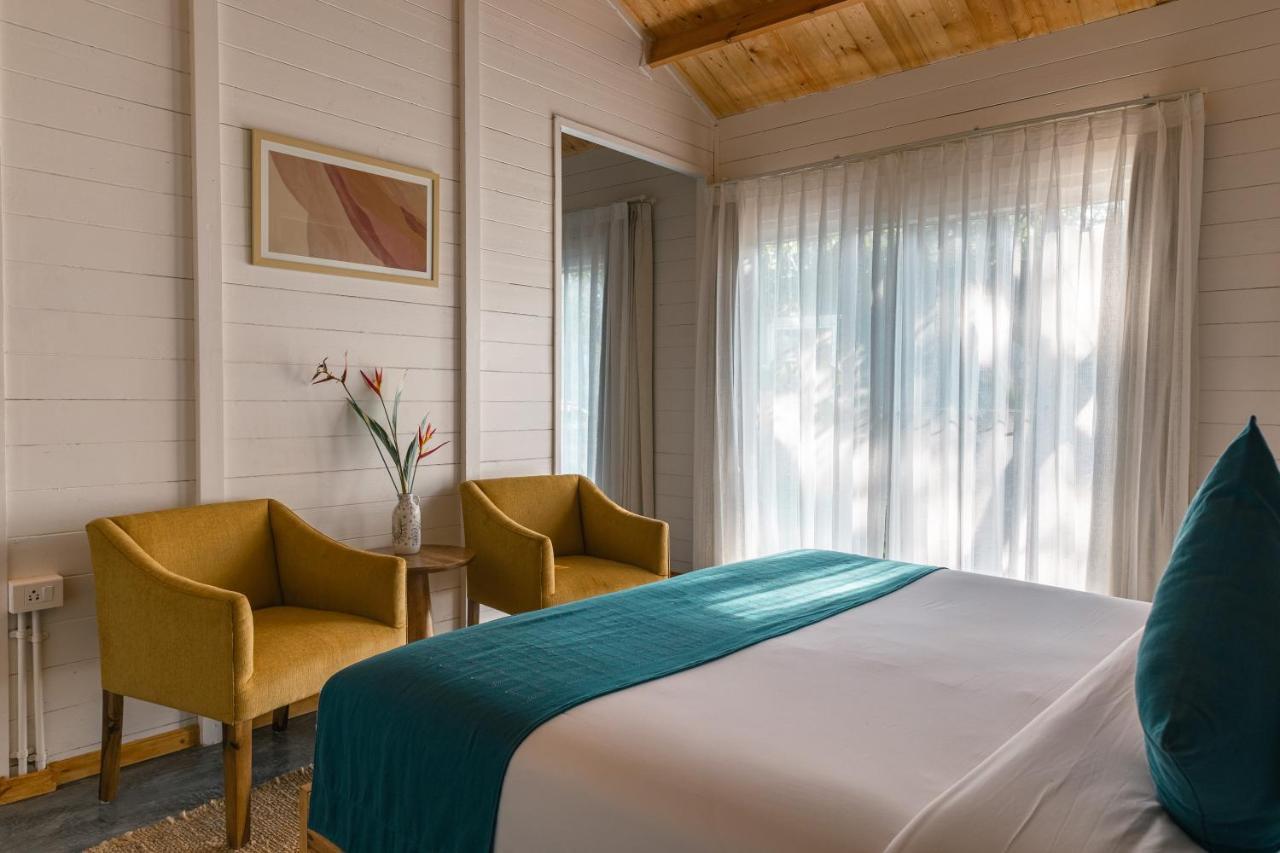 Larisa Resort Ashwem Mandrem Esterno foto