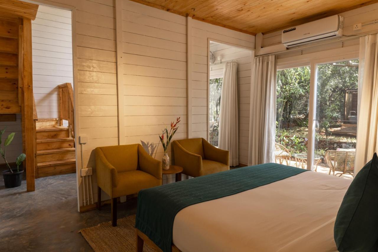 Larisa Resort Ashwem Mandrem Esterno foto