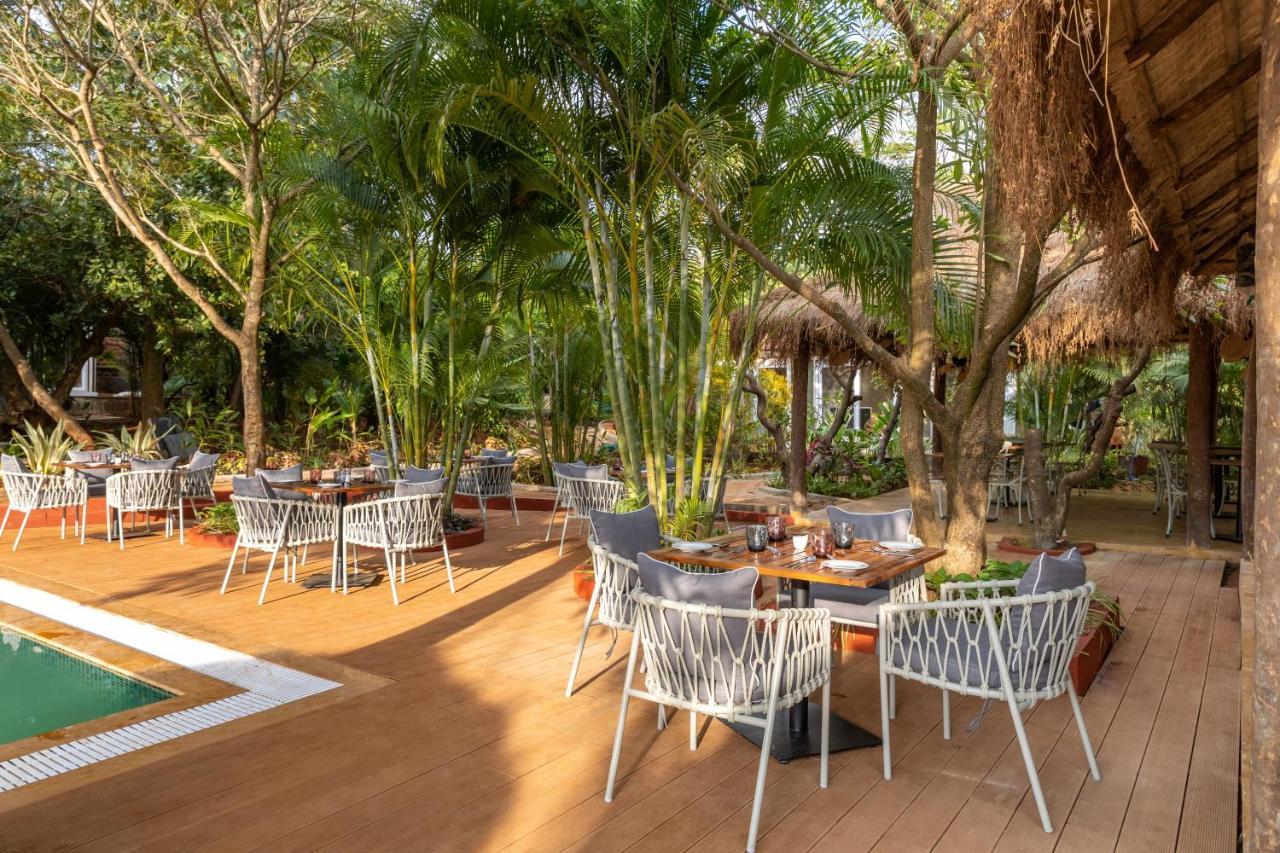 Larisa Resort Ashwem Mandrem Esterno foto