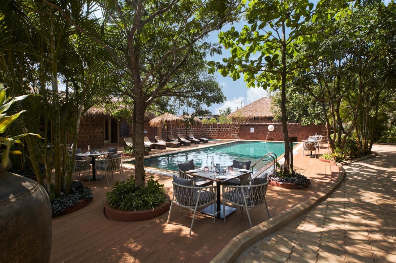 Larisa Resort Ashwem Mandrem Esterno foto